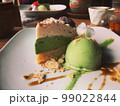 抹茶ケーキとアイス 99022844