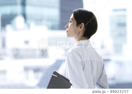 医師　ドクター 99023257