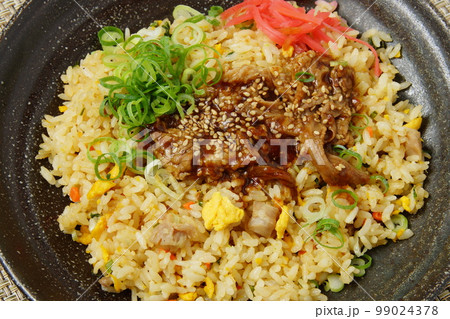 牛肉ピラフ　洋食 99024378