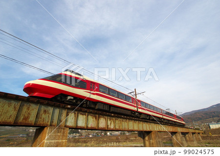 長野電鉄1000系特急ゆけむり 99024575