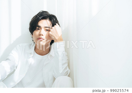 男性ポートレート　美容　メンズコスメ 99025574