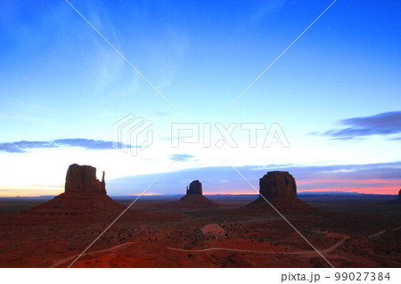 モニュメントバレー モニュメントバレー 99027384