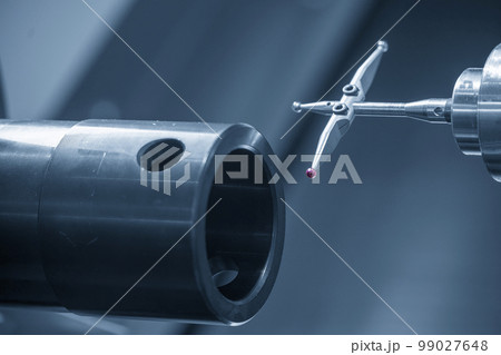 The modular touch probe checking the tube parts on CNC lathe machine. The modular touch probe checking the tube parts on CNC lathe machine. 99027648