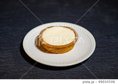 チーズタルトケーキ 99034506