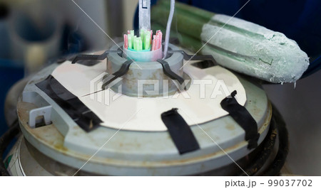 Tank for bull sperm used for artificial insemination 99037702