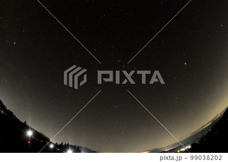 北杜市白州町、北の空、北極星と北斗七星 99038202