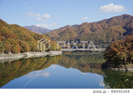 栃木県 湯西川ダムの紅葉 栃木県 湯西川ダムの紅葉 99040368