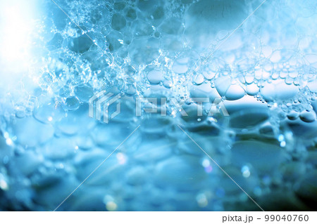 洗剤の泡、バブルのクローズアップ背景画像 洗剤の泡、バブルのクローズアップ背景画像 99040760