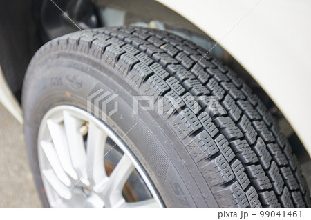 スタッドレスタイヤ 車 自動車 スタッドレスタイヤ 車 自動車 99041461