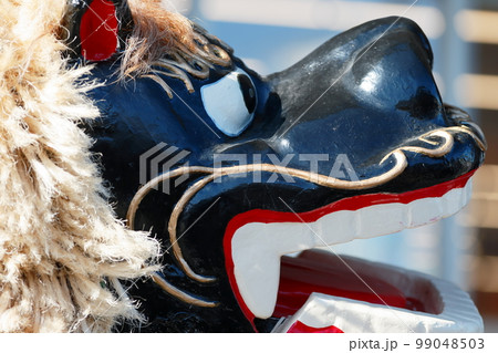 琉球獅子舞の獅子頭 琉球獅子舞の獅子頭 99048503