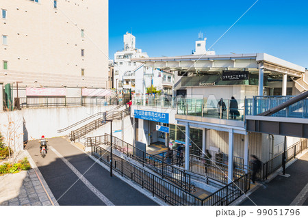 東京 下北沢駅南西口 東京 下北沢駅南西口 99051796