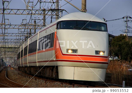 豪華特急で日光路を行く…関東平野を快走する特急スペーシア 99053552