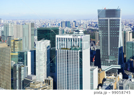 東京タワー特別展望台（トップデッキ）から見た虎ノ門ヒルズ方面の眺め 99058745