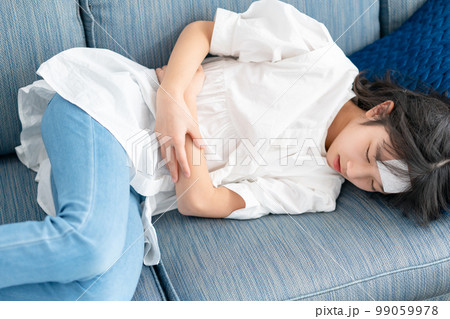 腹痛　子供 99059978