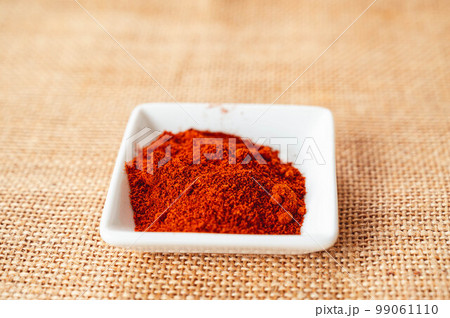 韓国食材　粉唐辛子 99061110