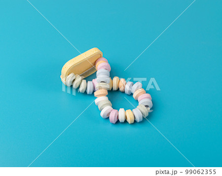 Tablet Candies Bracelet, Compressed Sugar Powder Confectionery, Dextrose Candy Necklace Parts, Lozenges Tablet Candies Bracelet, Compressed Sugar Powder Confectionery, Dextrose Candy Necklace Parts, Lozenges 99062355