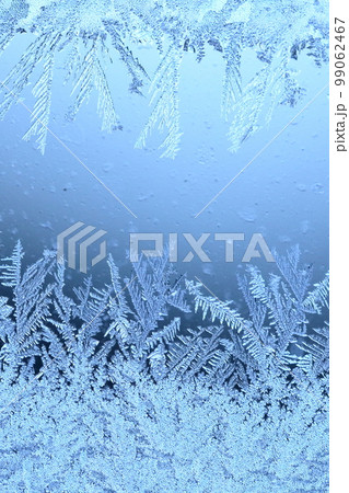 氷の結晶 99062467