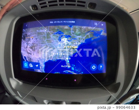 アメリカ　国内線　機内のディスプレイ 99064633