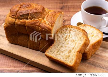 クロワッサンブレッド 99078202