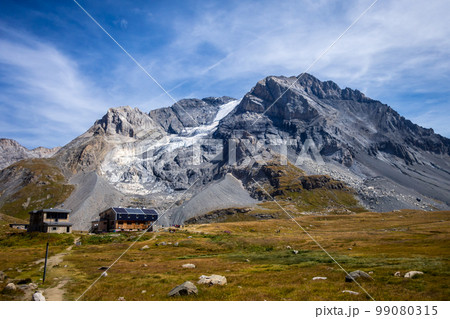 Refuge of Col de la Vanoise and Grande Casse Alpine glacier in French alps 99080315