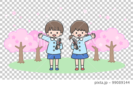 卒園式　桜の前に並んで立つ男の子と女の子 99089144