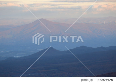 八幡平方面から望む岩手山、表岩手 八幡平方面から望む岩手山、表岩手 99089920
