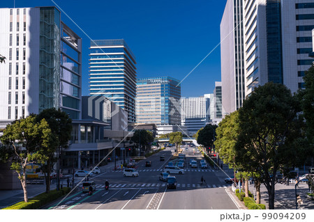 《神奈川県》横浜みなとみらい・オフィス街の風景 《神奈川県》横浜みなとみらい・オフィス街の風景 99094209