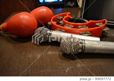 カラオケイメージ カラオケイメージ 99097772