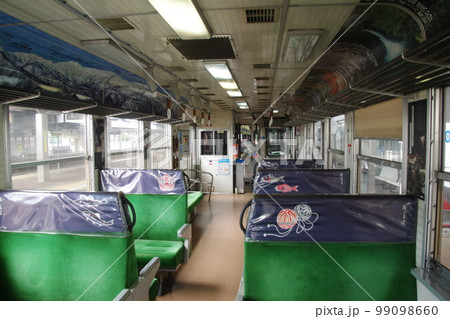 長良川鉄道 車内 ナガラ300形 長良川鉄道 車内 ナガラ300形 99098660