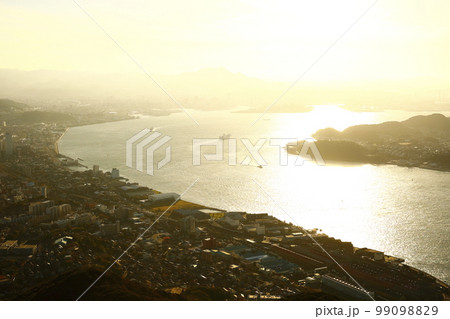 風師山の夕景 99098829