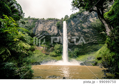 Bridal Veil Falls Bridal Veil Falls 99099750