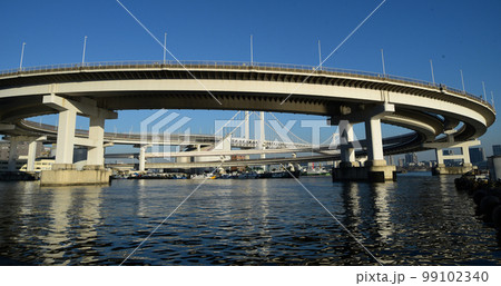入り江の風景 99102340