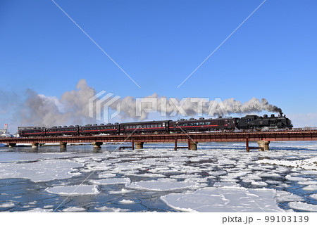 釧網本線　釧路ー東釧路　JR北海道　C11-171＋14系＋スハシ44　SL冬の湿原号 99103139
