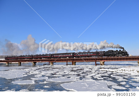 釧網本線 釧路ー東釧路 JR北海道 C11-171+14系+スハシ44 SL冬の湿原号 釧網本線 釧路ー東釧路 JR北海道 C11-171+14系+スハシ44 SL冬の湿原号 99103150