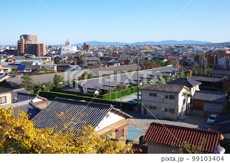 松阪城から松阪市を一望する 99103404