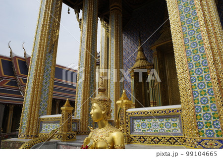 タイ、ワット・プラケオ内にある建物 99104665