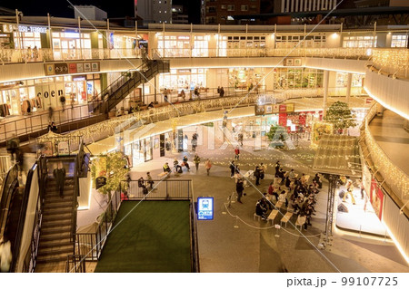 名古屋市　アスナル金山の冬季イルミネーション 99107725