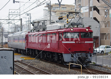 東北本線 土呂駅 EF81とカヤ27 99108034