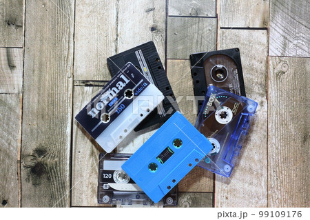 古いカセットテープ 古いカセットテープ 99109176