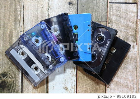 古いカセットテープ 古いカセットテープ 99109185