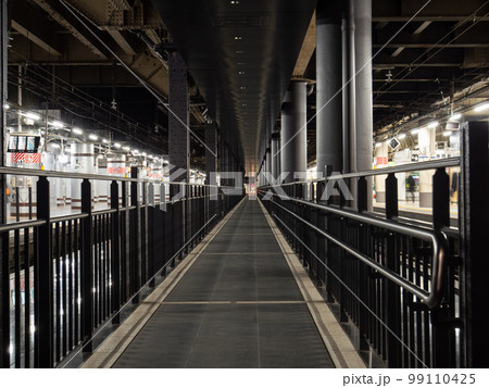 上野駅 四季島専用ホーム 上野駅 四季島専用ホーム 99110425