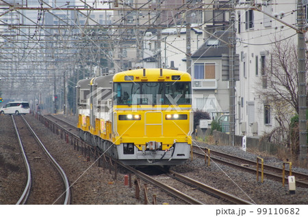 東北本線 土呂駅 新型レール運搬車キヤ195 東北本線 土呂駅 新型レール運搬車キヤ195 99110682