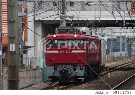 東北本線 土呂駅 EF81とカヤ27 99111752