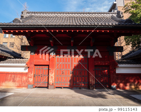 東京大学　赤門 99115143