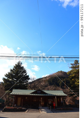 朝ドラのロケ地にもなった　わたらせ渓谷鉄道 沢入駅 99117211