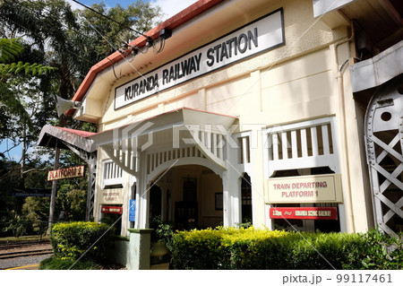 ケアンズ観光で必ず乗りたいキュランダ観光鉄道 Kuranda Scenic Railway ケアンズ観光で必ず乗りたいキュランダ観光鉄道 Kuranda Scenic Railway 99117461