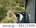 ケアンズ観光で必ず乗りたいキュランダ観光鉄道　Kuranda Scenic Railway 99117490