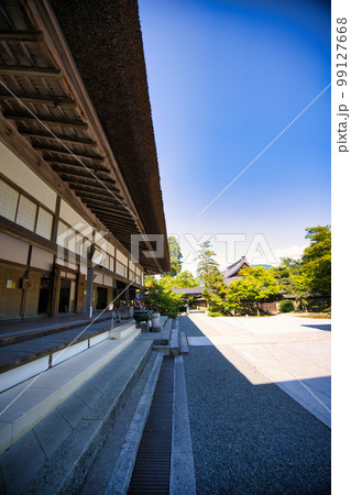 新緑の滋賀県　永源寺 99127668