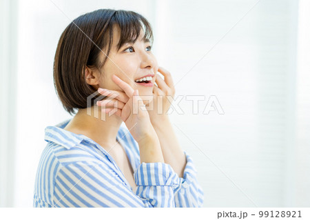 女性 ポートレート ビューティー 女性 ポートレート ビューティー 99128921
