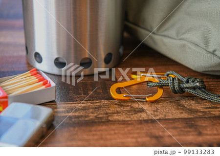 アウトドアキャンプ道具 クローズアップ撮影素材 99133283